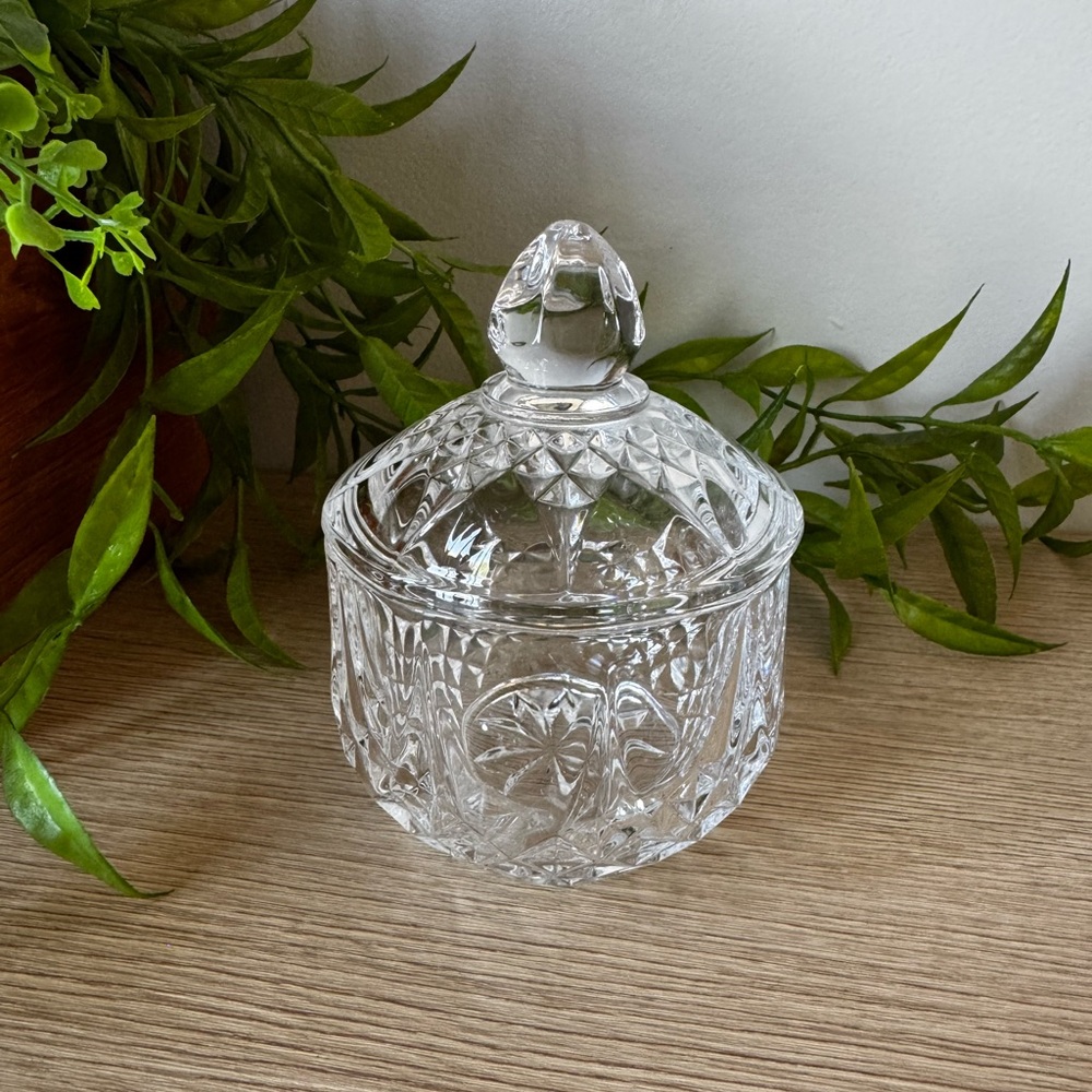 Elegant Crystal Candy Dish